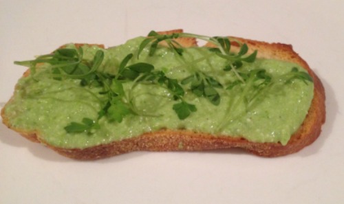 Pea Garlic Ricotta Crostini