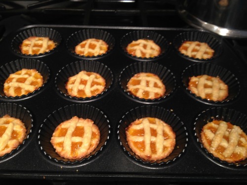 Mini Apricota Crostata (Crostatini) Cooked Crostata